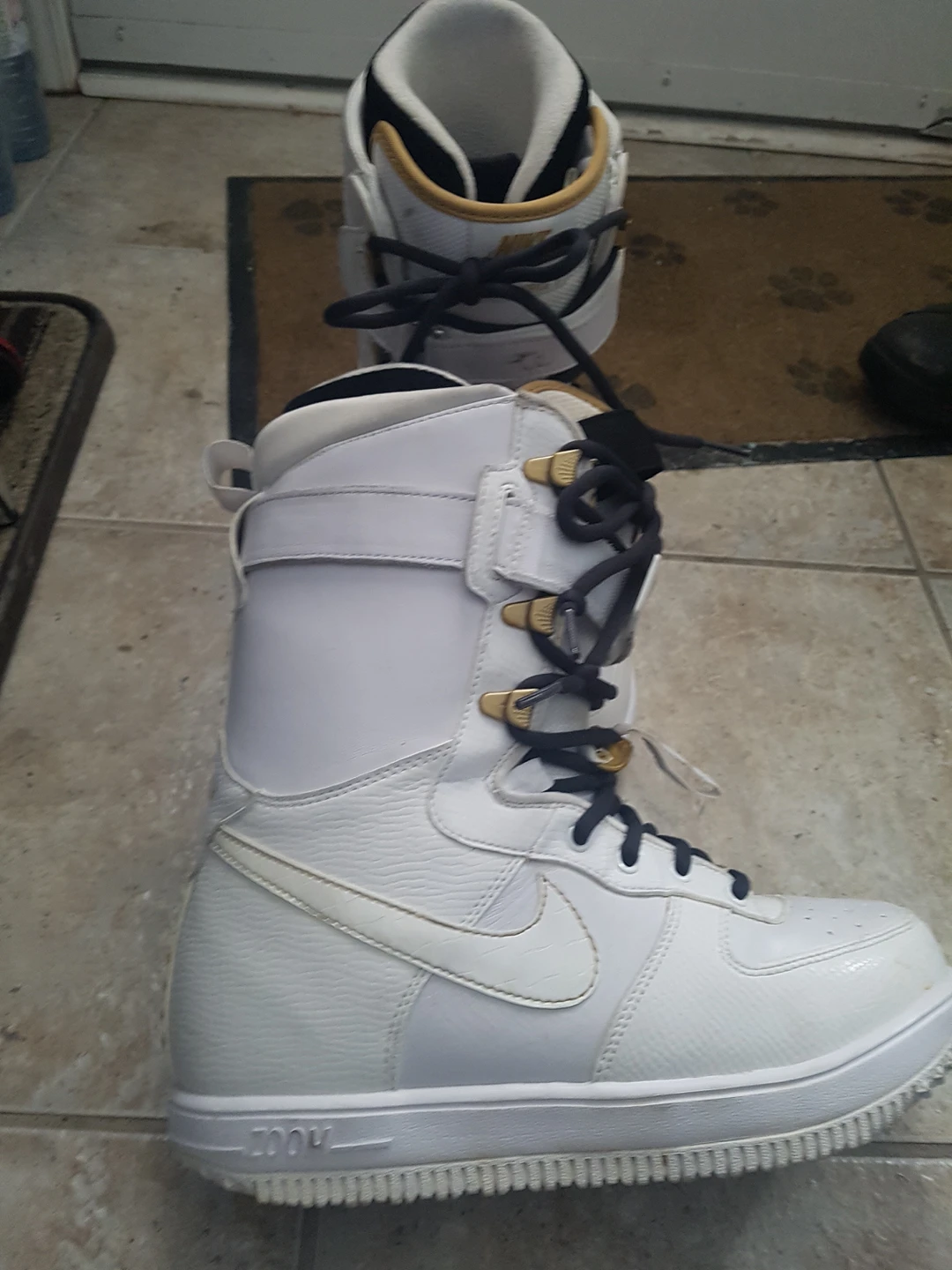 Nike AF1 snowboard boots image indicator(3)