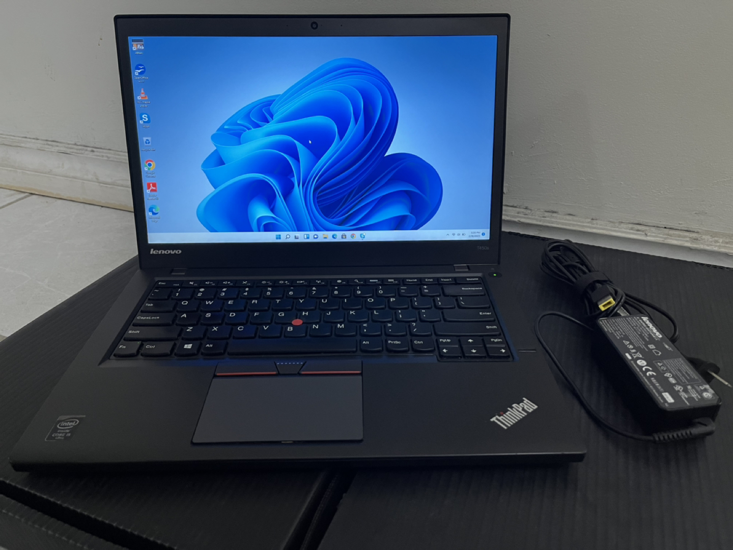 Slim Lenovo Thinkpad i5 Core 8 gb ram 500 gig Storage $160 - photo 2