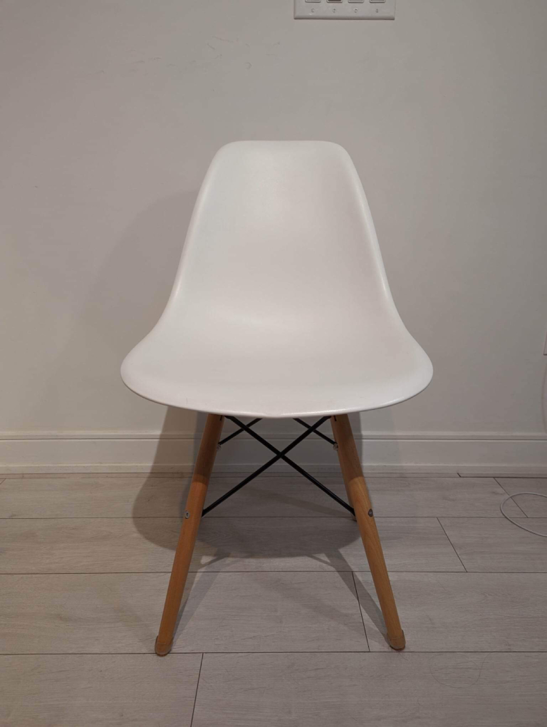 Structube EIFFEL Dining Table and Chairs - photo 4