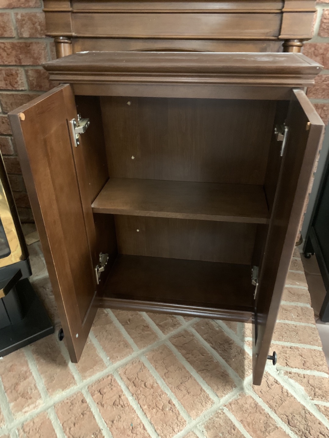 Hanging Cupboard - photo 2