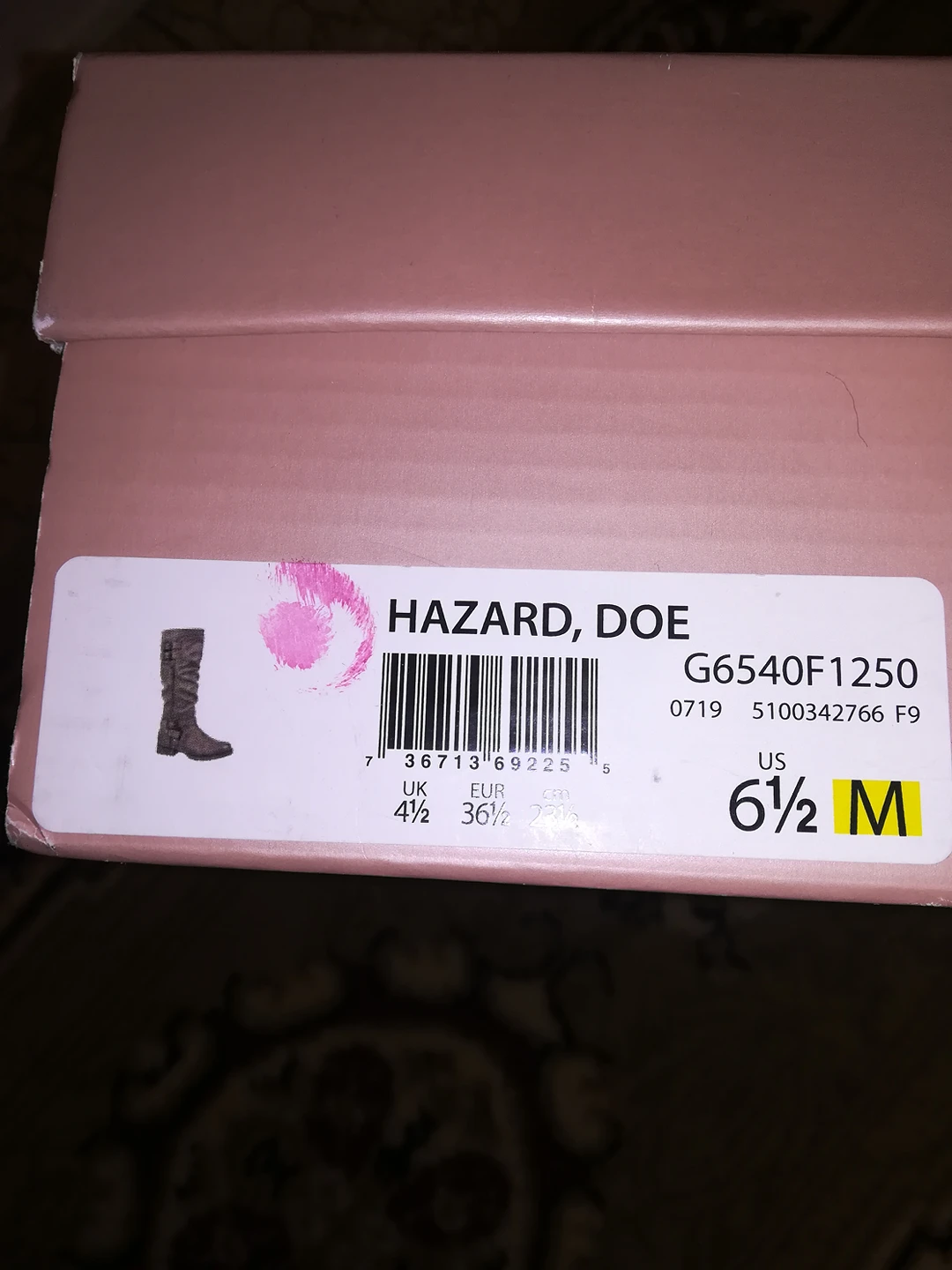 NEW in box Women's Fegalicious boots, beige size 6.5 image indicator(4)