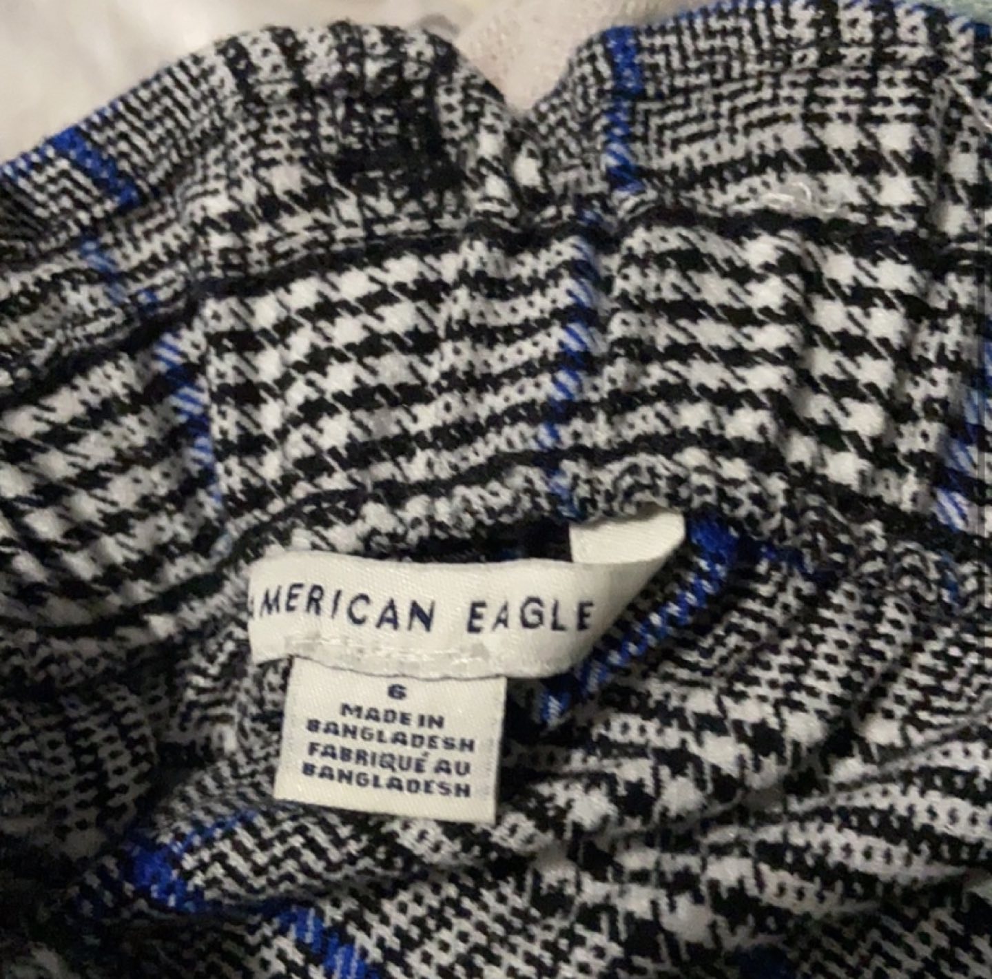 American Eagle Patterned Shorts image indicator(2)