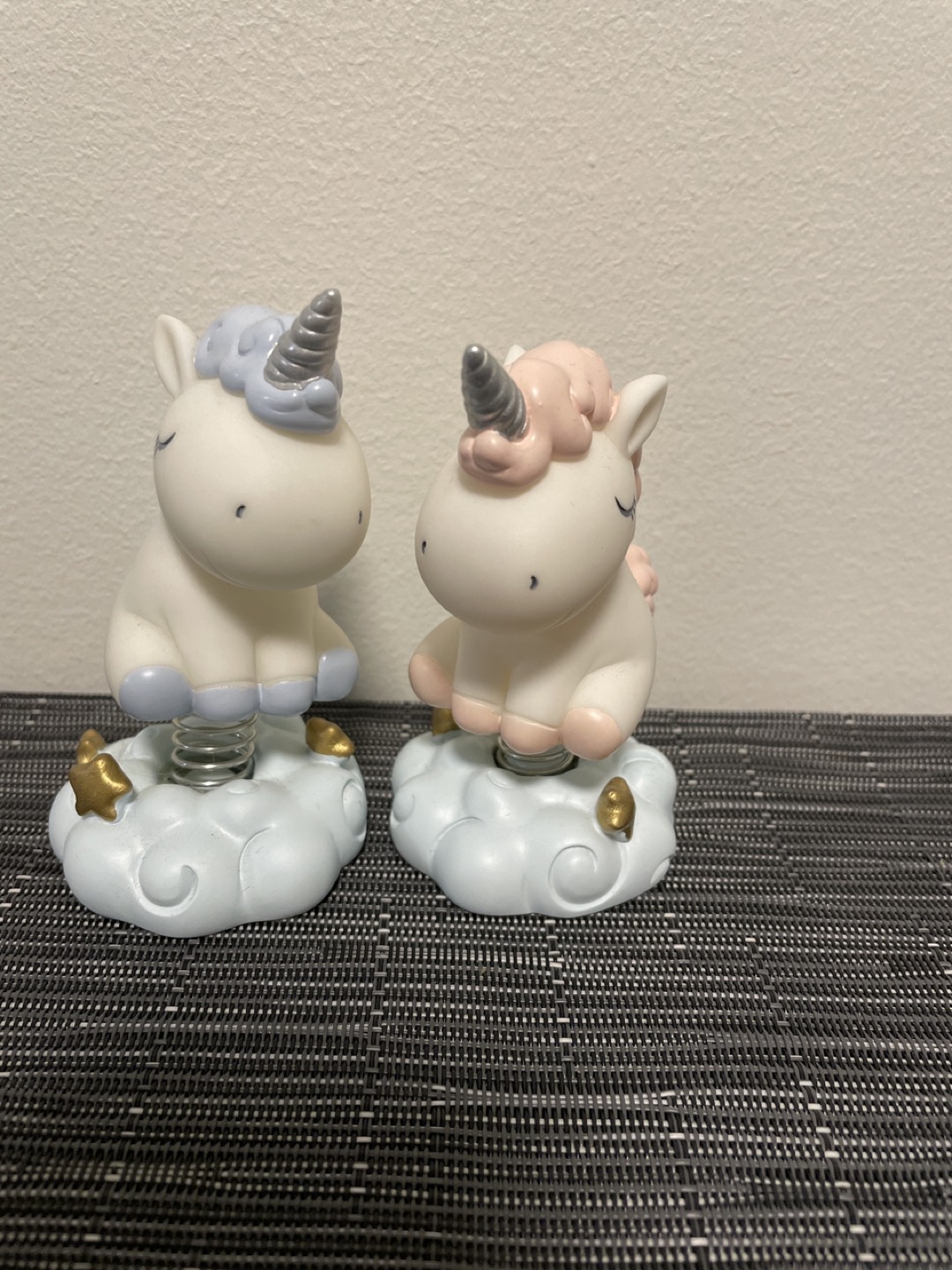 Bobbing Unicorn set thumbnail
