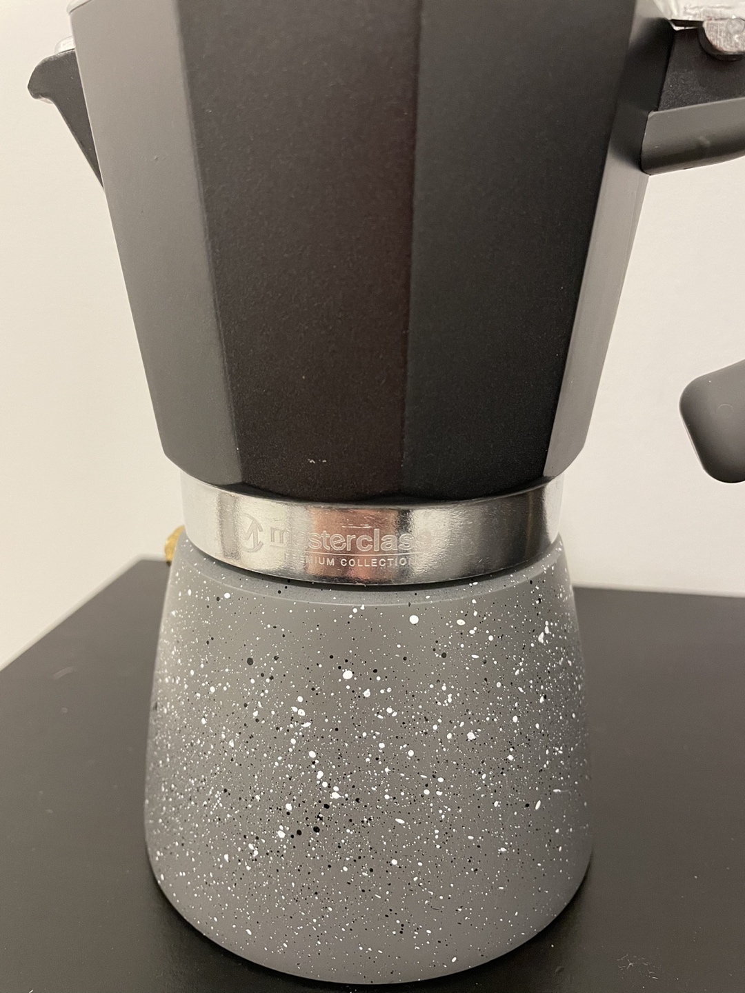 Stove top coffee pot