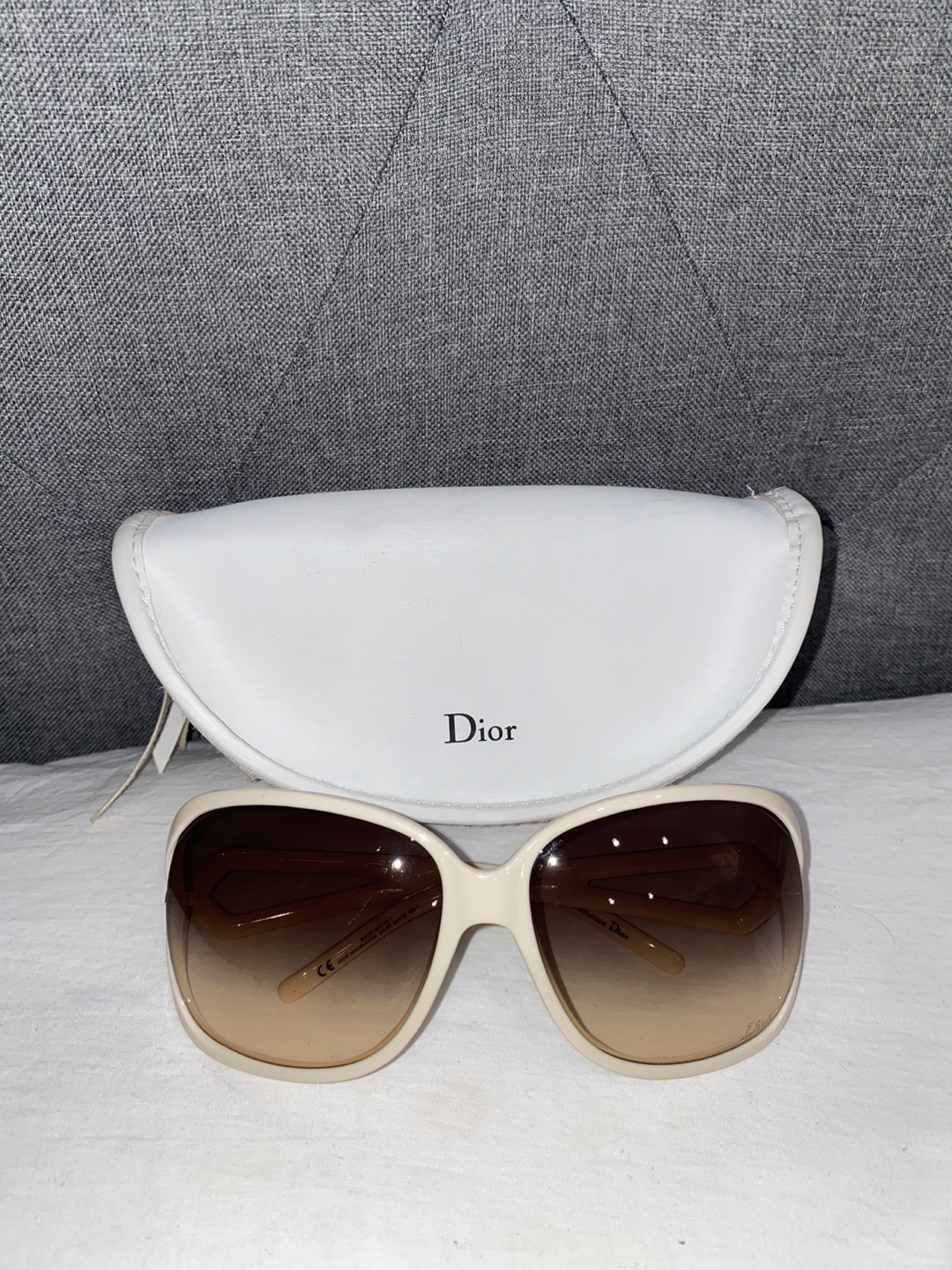 Sunglasses christian dior thumbnail
