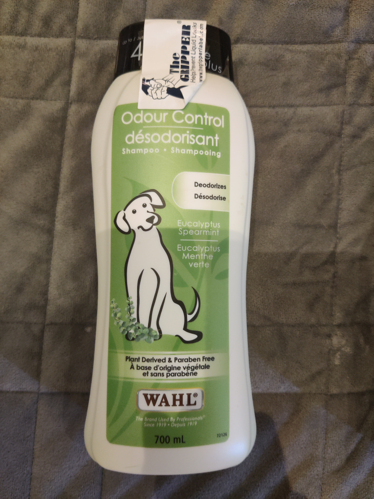 Wahl Odour Control Dog Shampoo thumbnail