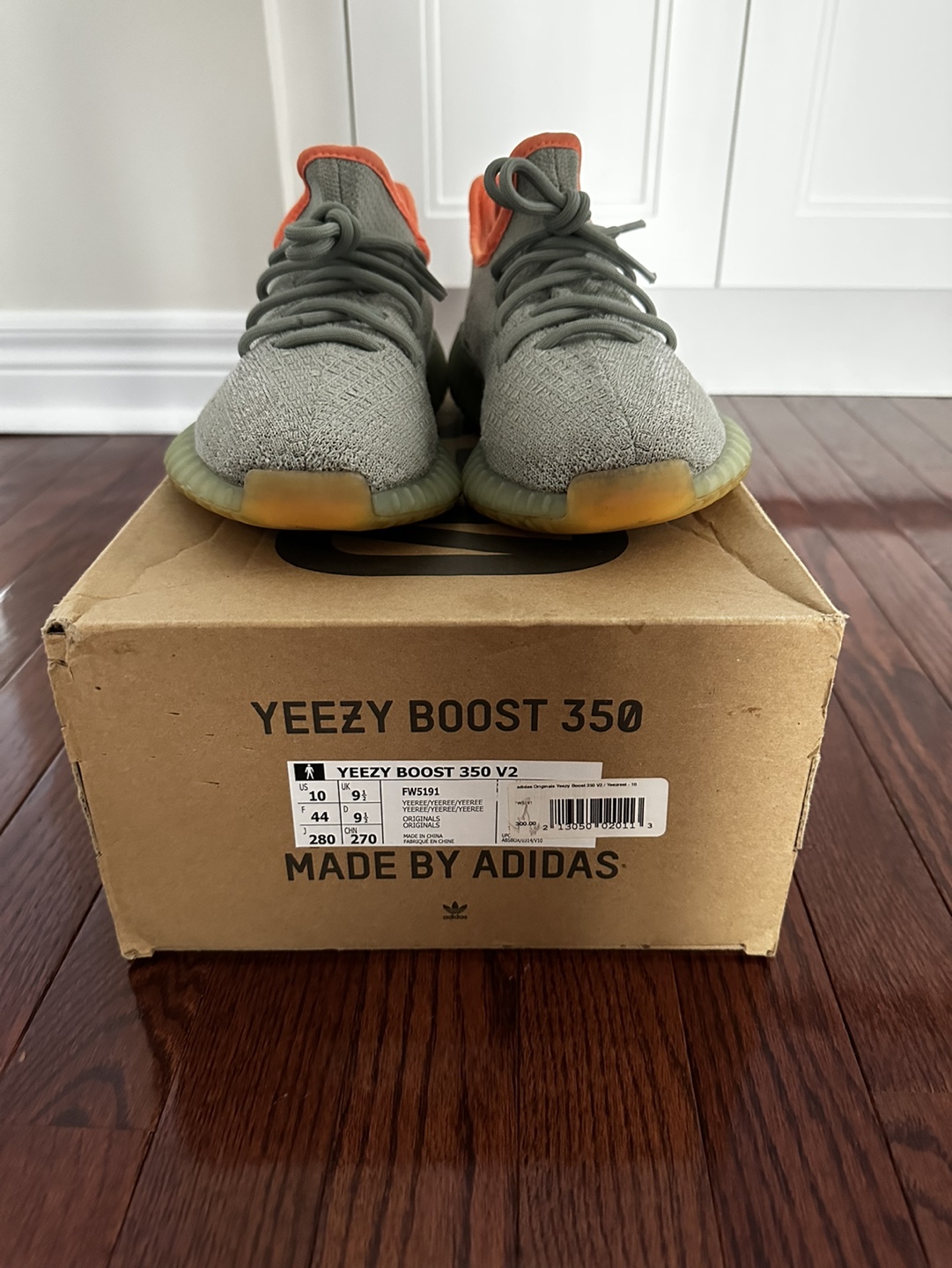 Authentic Yeezy 350 V2 Desert Sage With Replacement box - photo 3