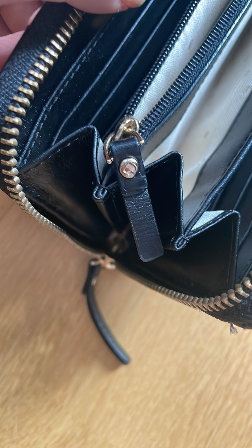 NEW Kate Spade Black Leather Quilted Zip Wallet - photo 5