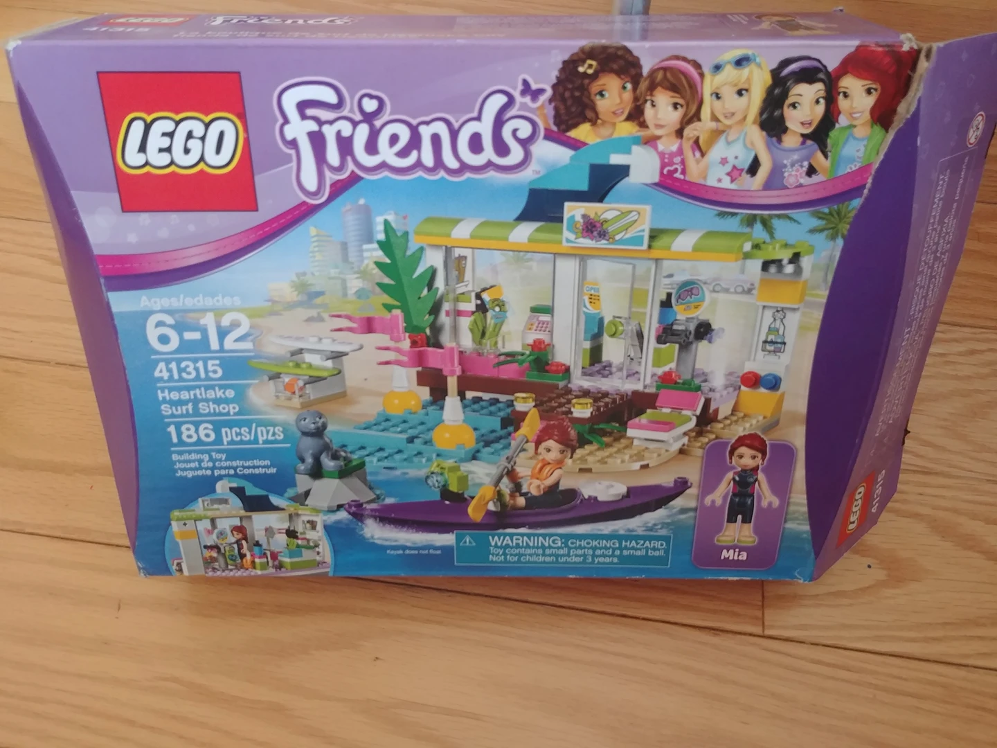 Lego Friends Heartlake Surf Shop thumbnail