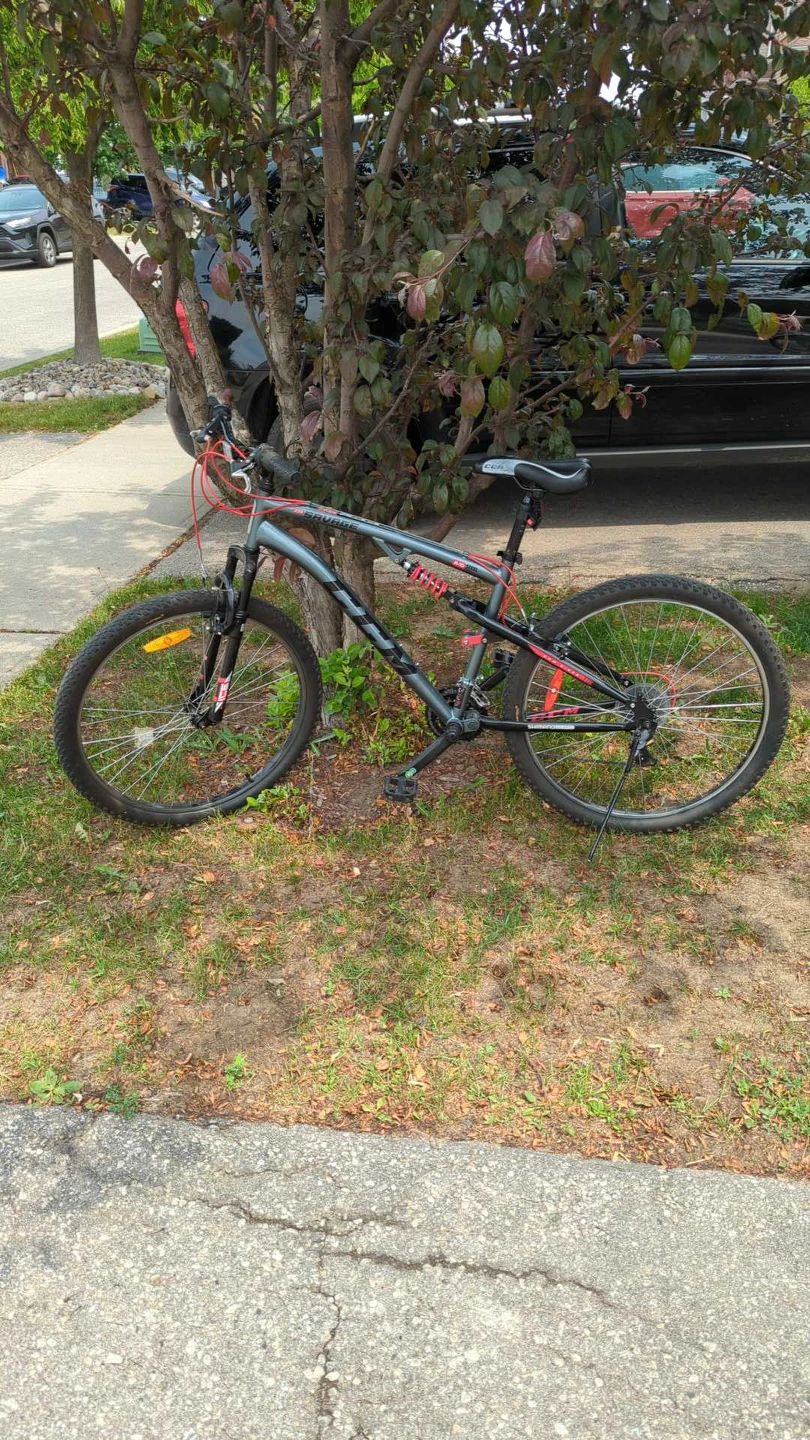 CCM 27.5 Savage bike