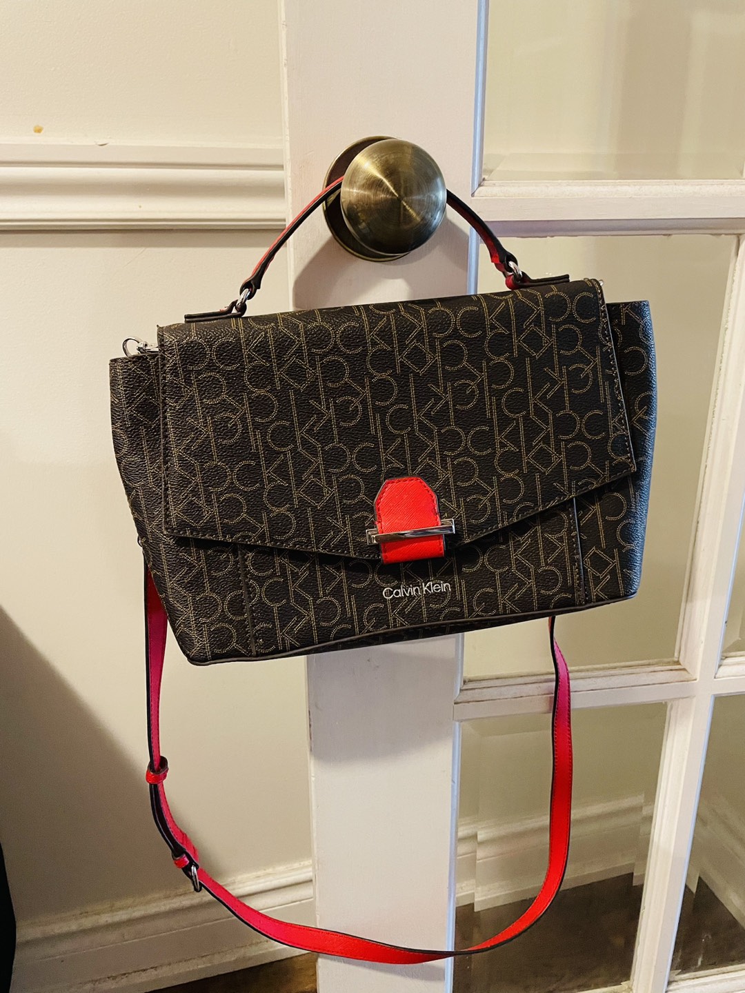 Calvin Klein Crossbody Bag - photo 2