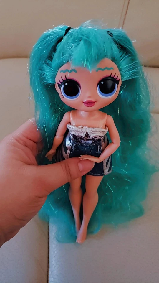 L.O.L OMG doll thumbnail