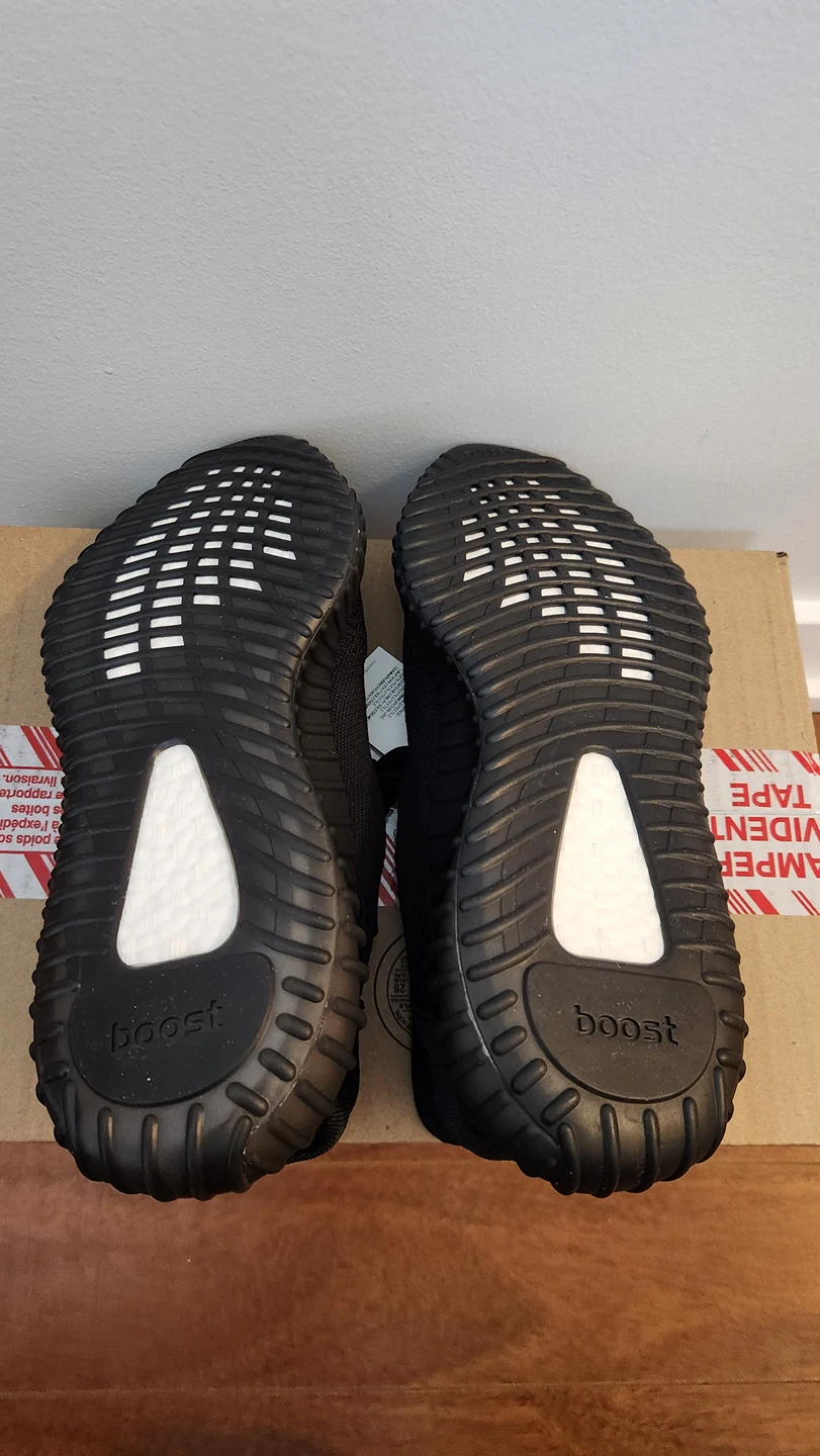 Adidas Yeezy Boost Onyx 350 V2 - photo 5