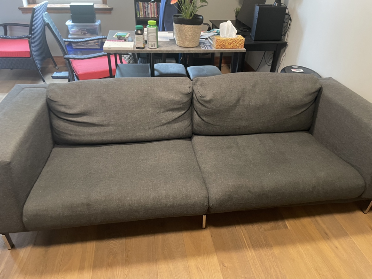 IKEA couch image indicator(2)