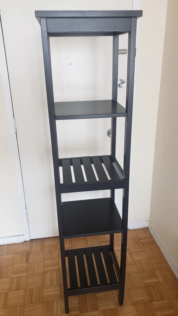 hemnes Ikea shelf
