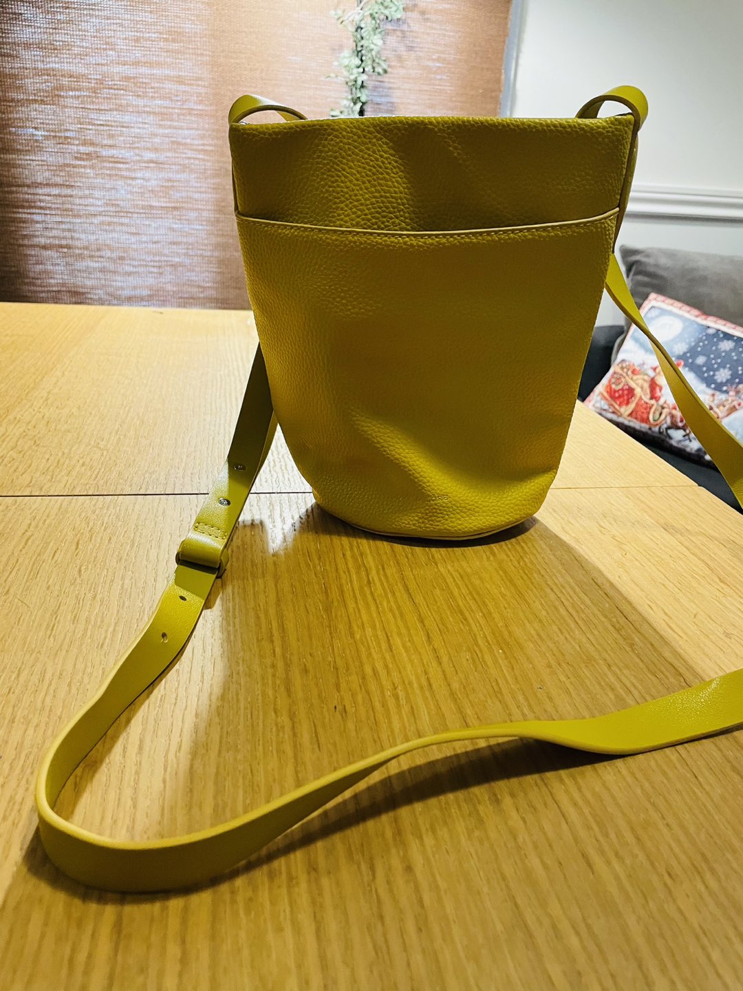 Love & Lore Cross body bag thumbnail