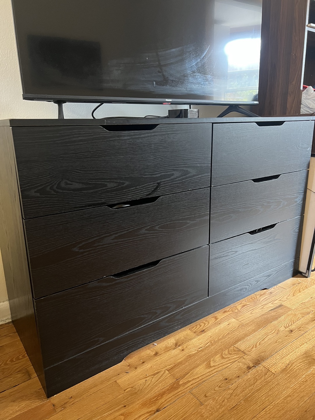 Dresser with 6 large drawers