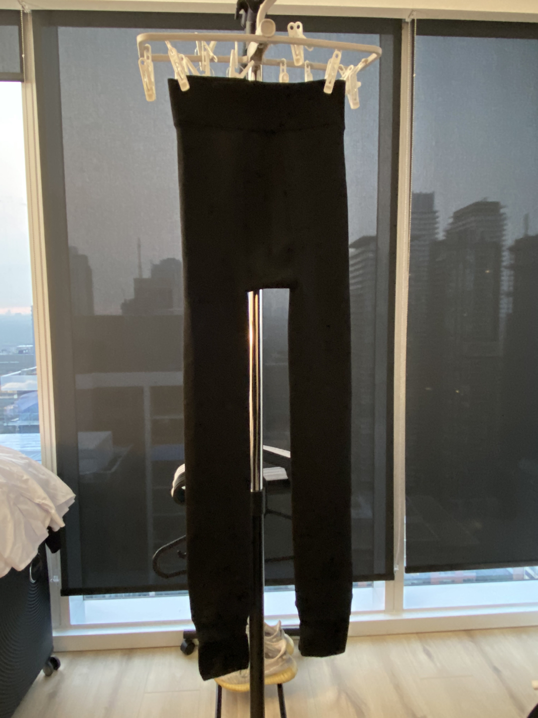 Pants with fur lining thumbnail