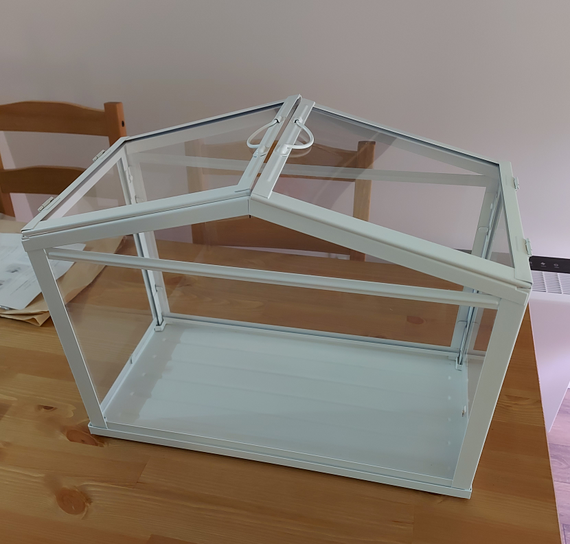 ikea mini greenhouse 