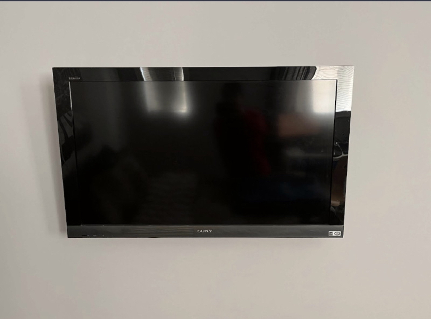 Sony Bravia LCD TV(1080p) thumbnail
