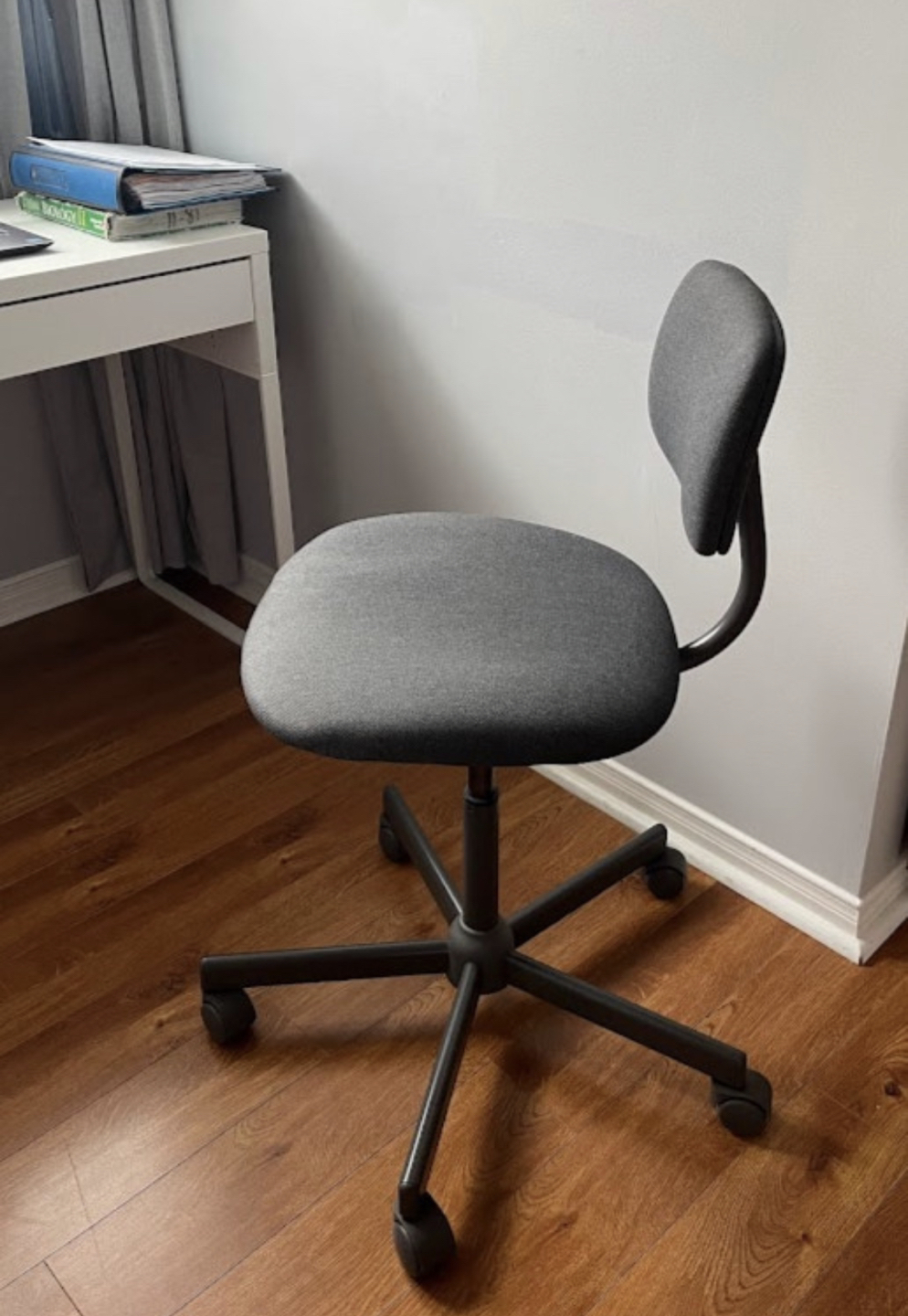 Studying Desk Chair (CUSHIONED)