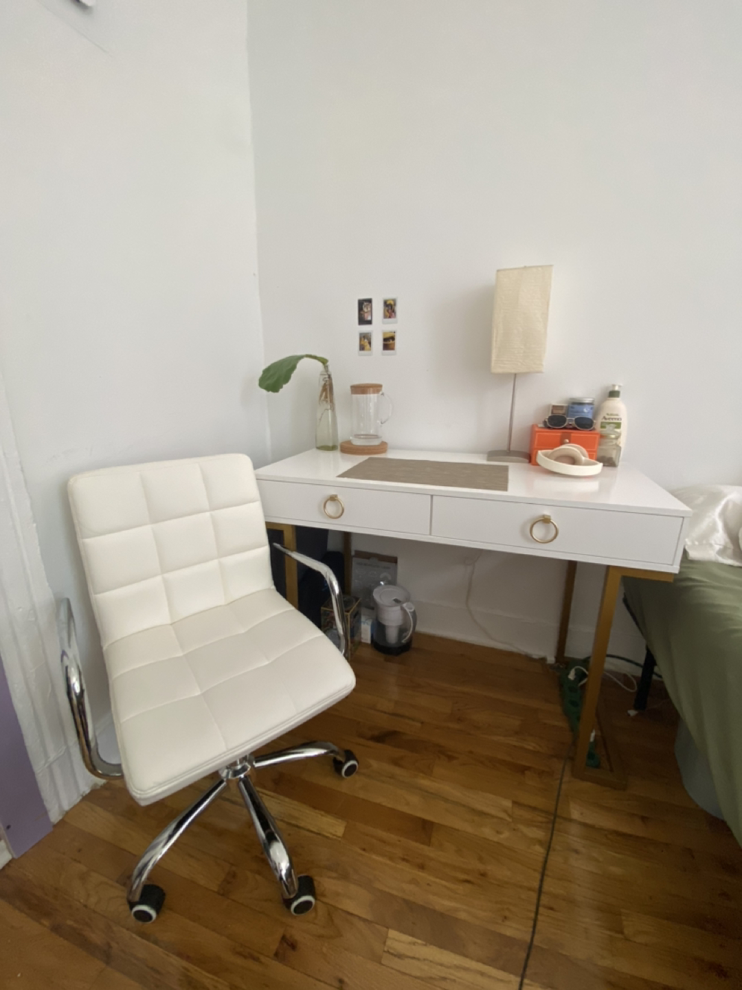 White Office Desk & Chair Set