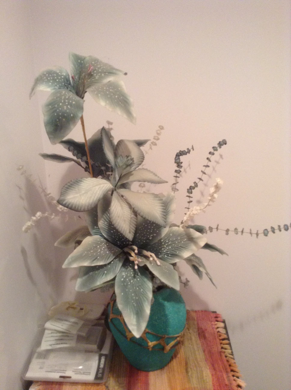 Artificial White and Green flower decorated with ceramic pot image indicator(2)