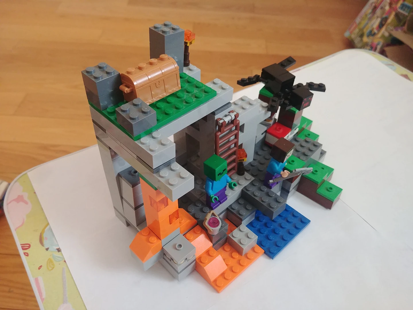 Lego Minecraft The Cave image indicator(6)