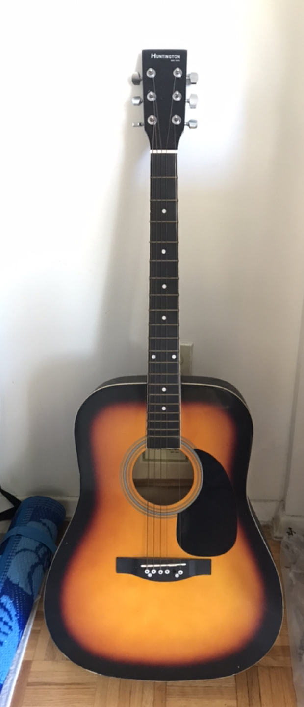 Acoustic Guitar - photo 2