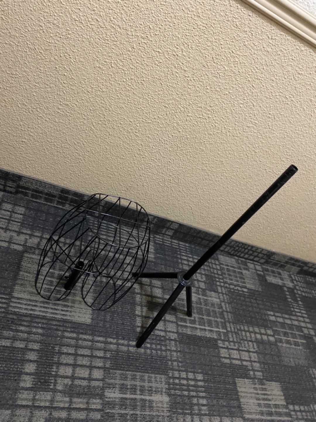 Adjustable pants display image indicator(4)