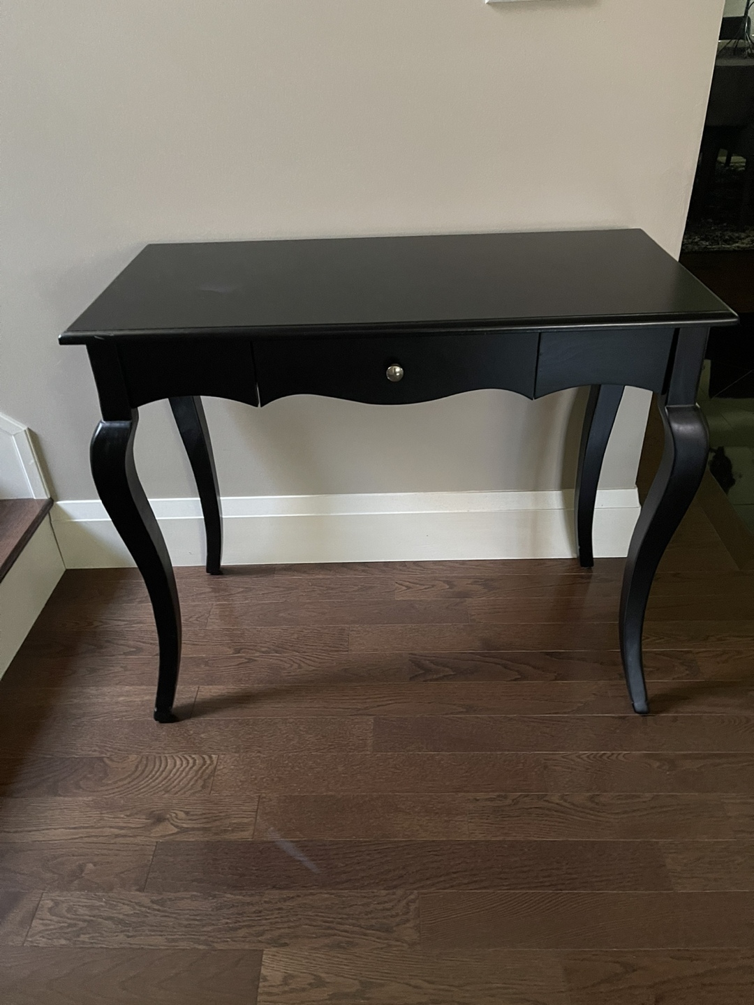 Black console table ⬆️ thumbnail