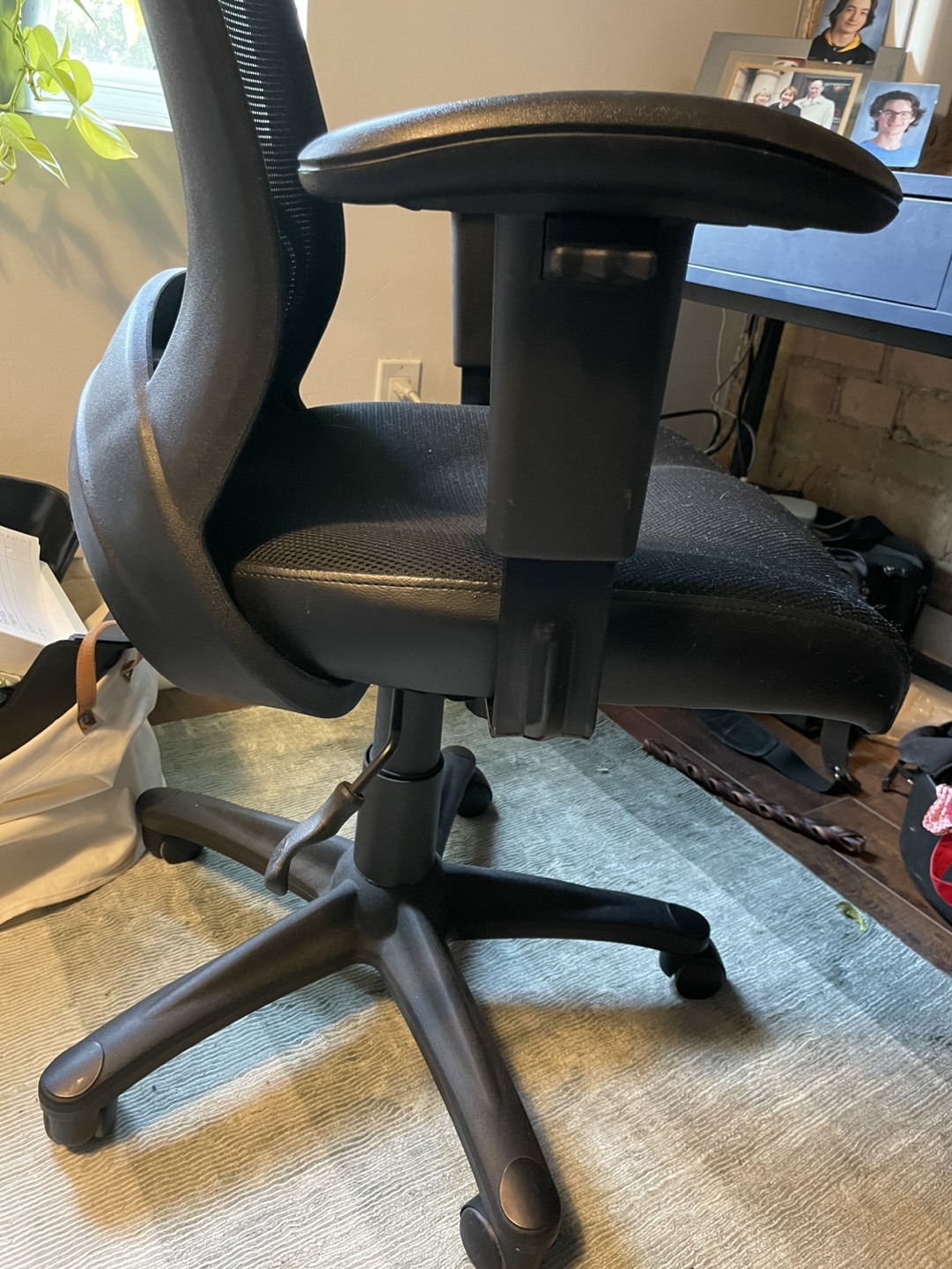 Desk chair - photo 2