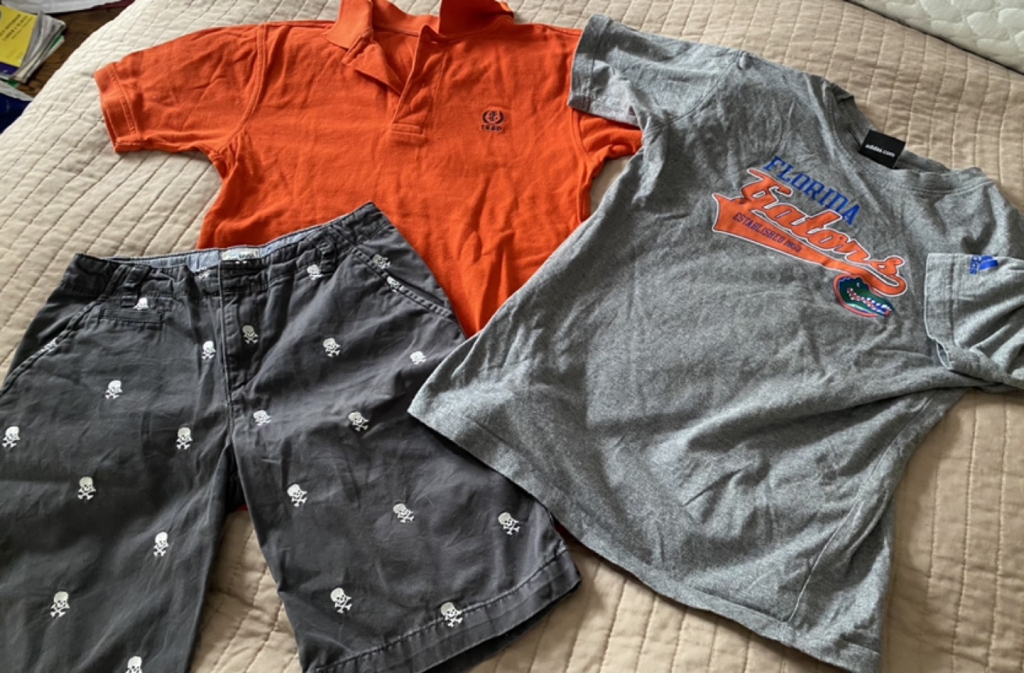 Boys size 10/12 clothing bundle thumbnail