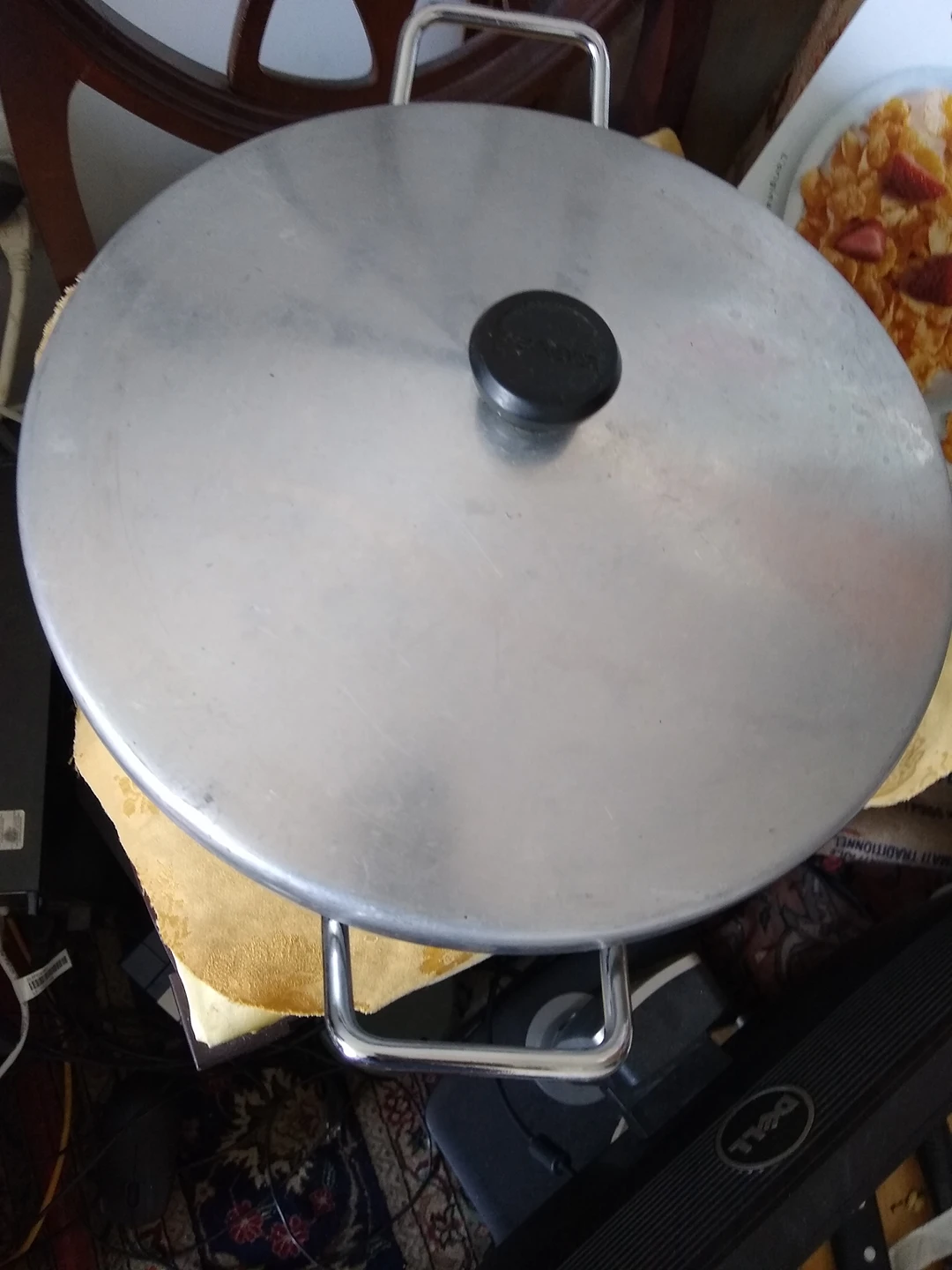 12 Quart WearEver Pot image indicator(3)