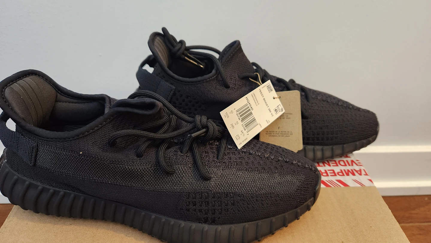 Adidas Yeezy Boost Onyx 350 V2 - photo 2