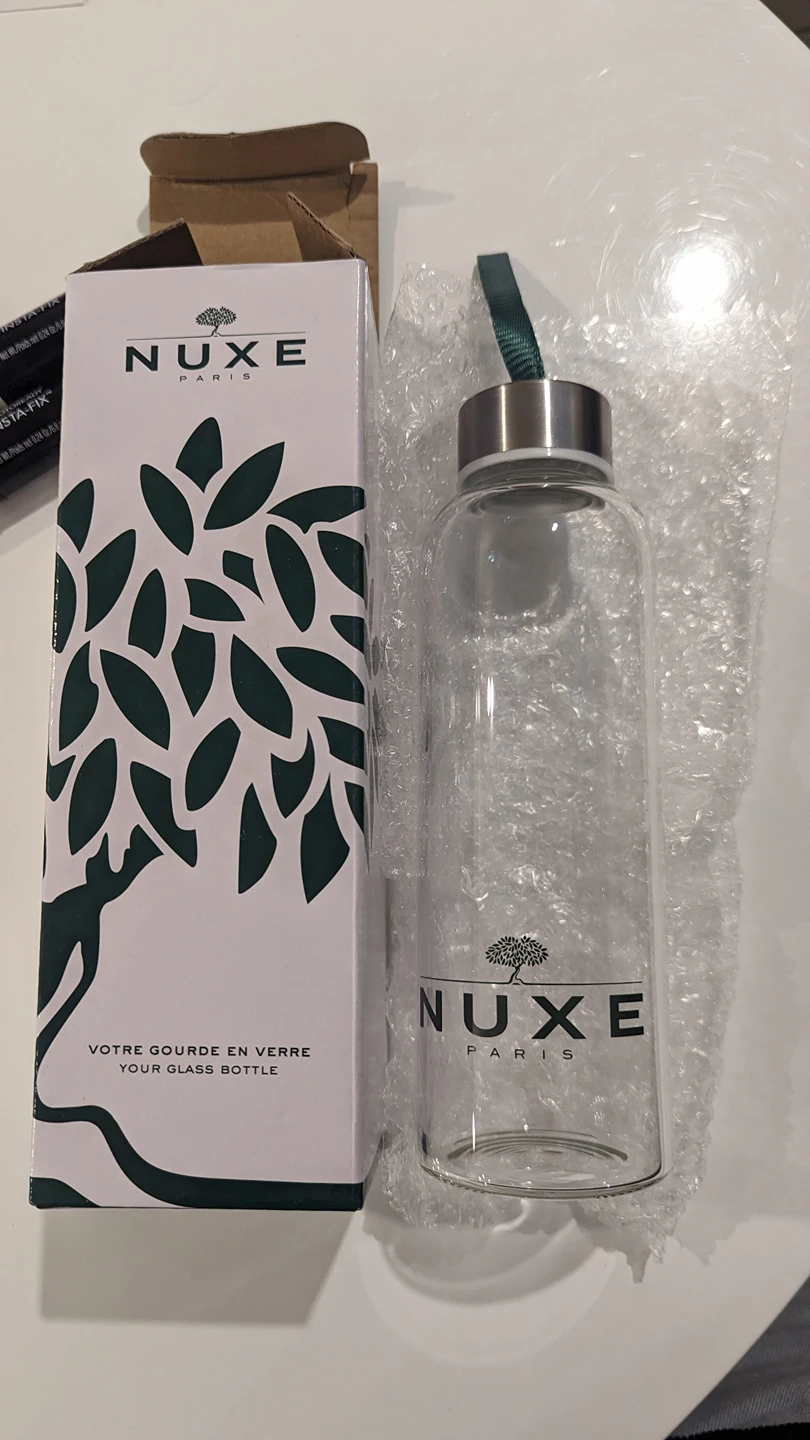 glass water bottle thumbnail