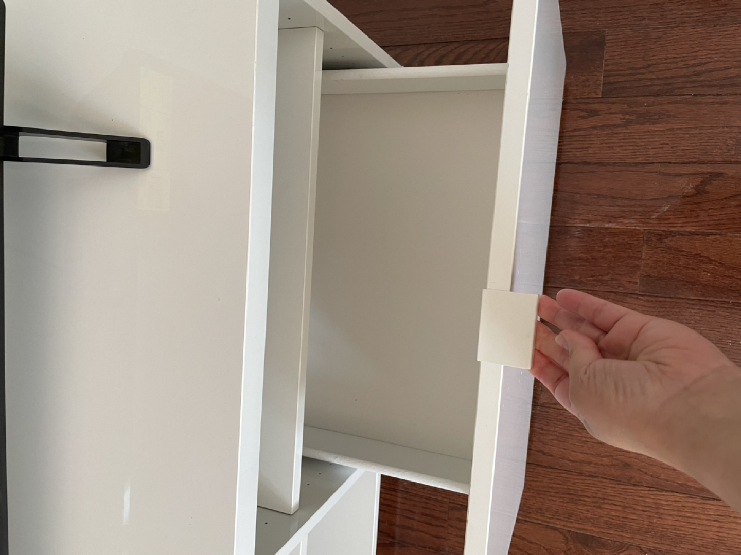 Tv stand(like new) image indicator(3)