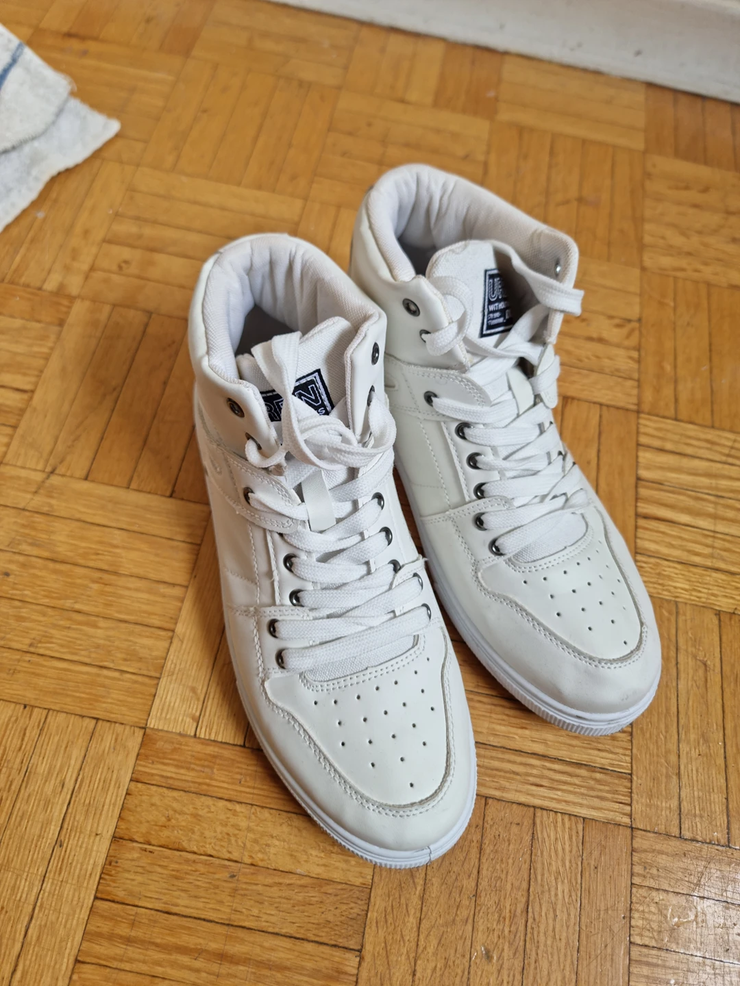 White Shoes Size 10
