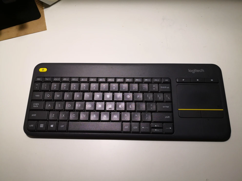 Logitech k400+ unifying wireless keyboard with trackpad