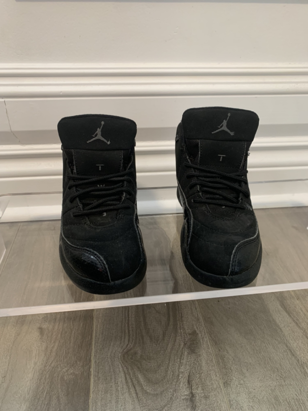 Kids Jordan’s Size 12C Good Condition image indicator(3)