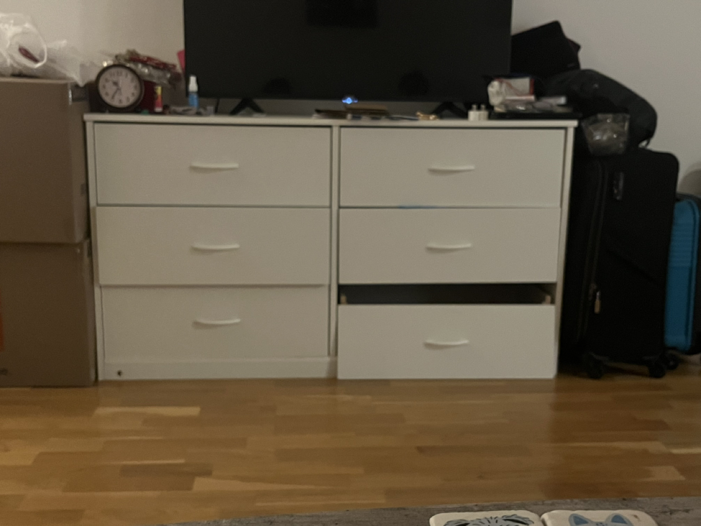 Dresser