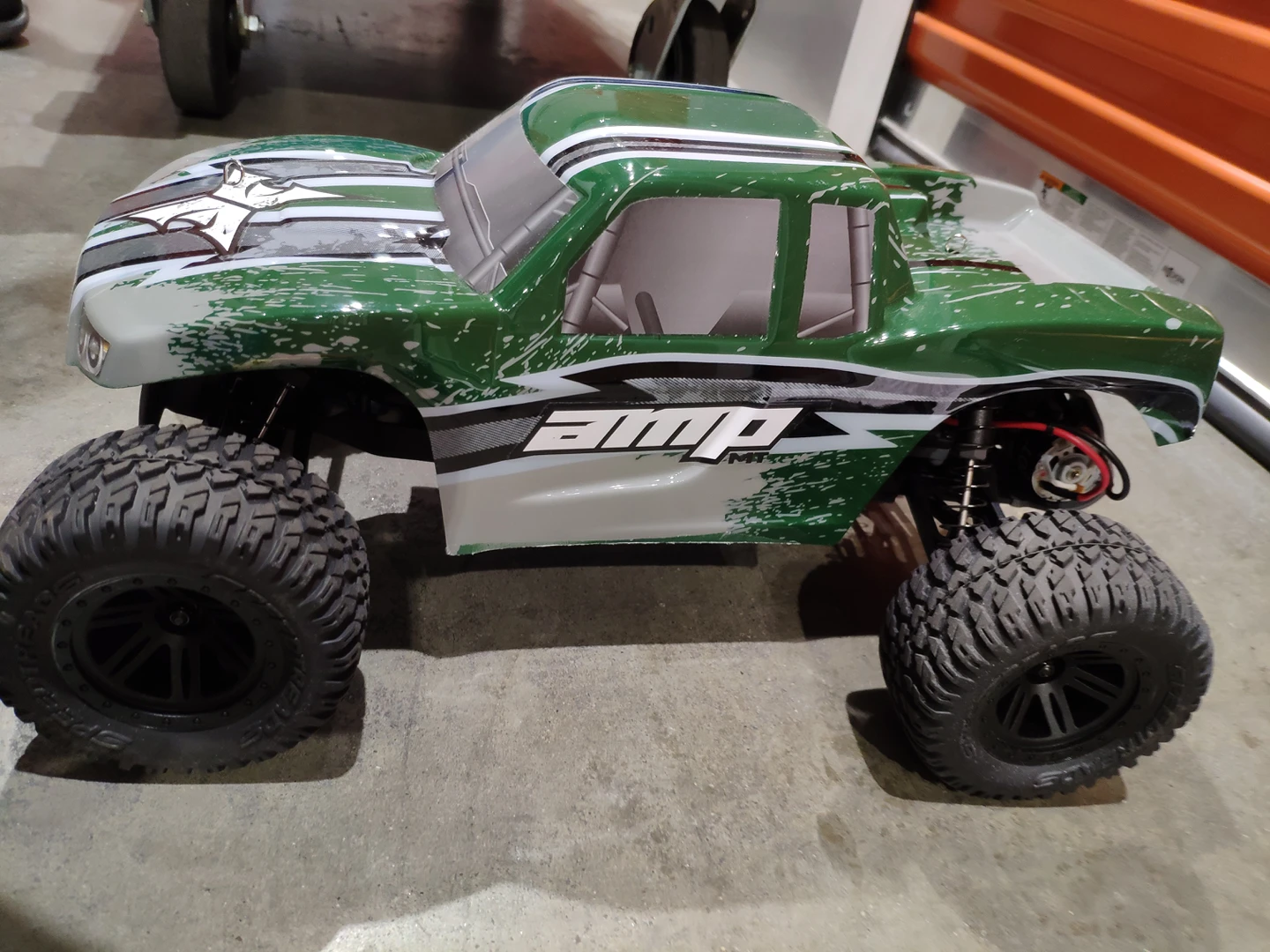 Assembled Monster Kit RC truck - photo 4