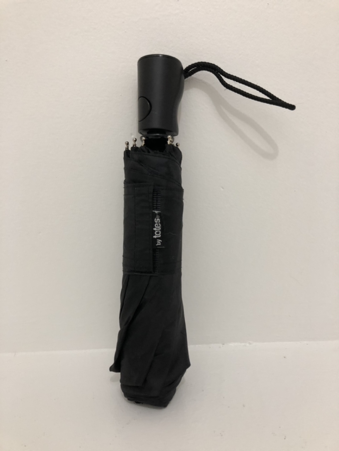 BRAND NEW totes automatic open compact black umbrella @downtown thumbnail