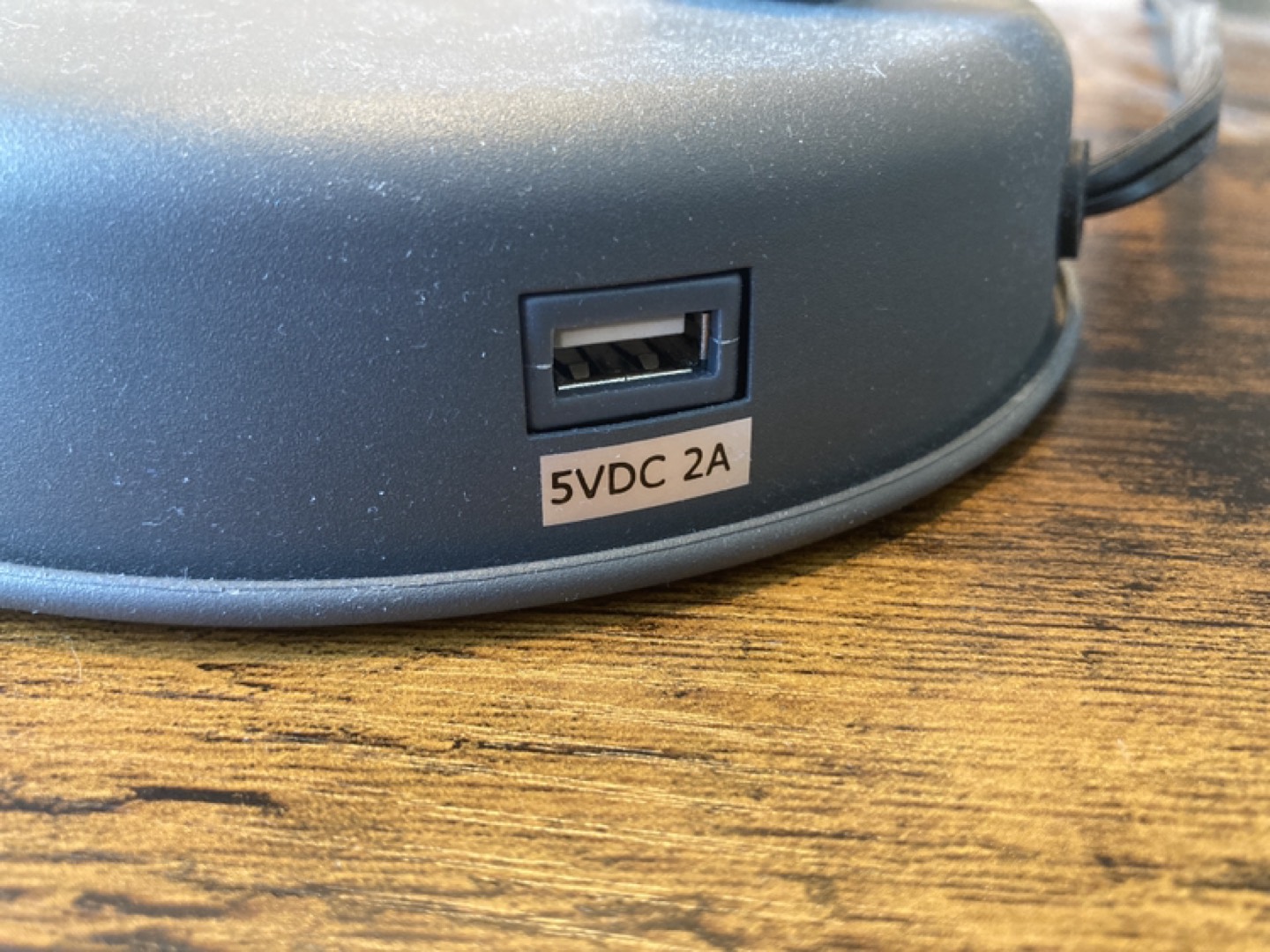 Desk Lamp with charger - photo 3