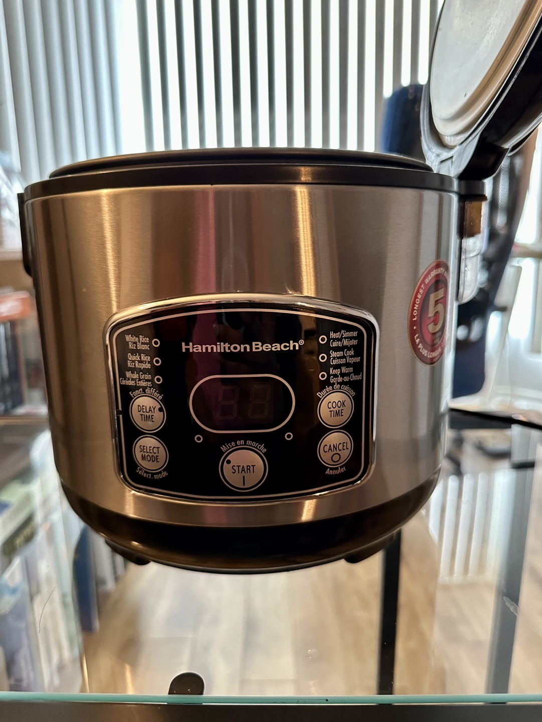 Rice cooker with steaming basket - photo 2