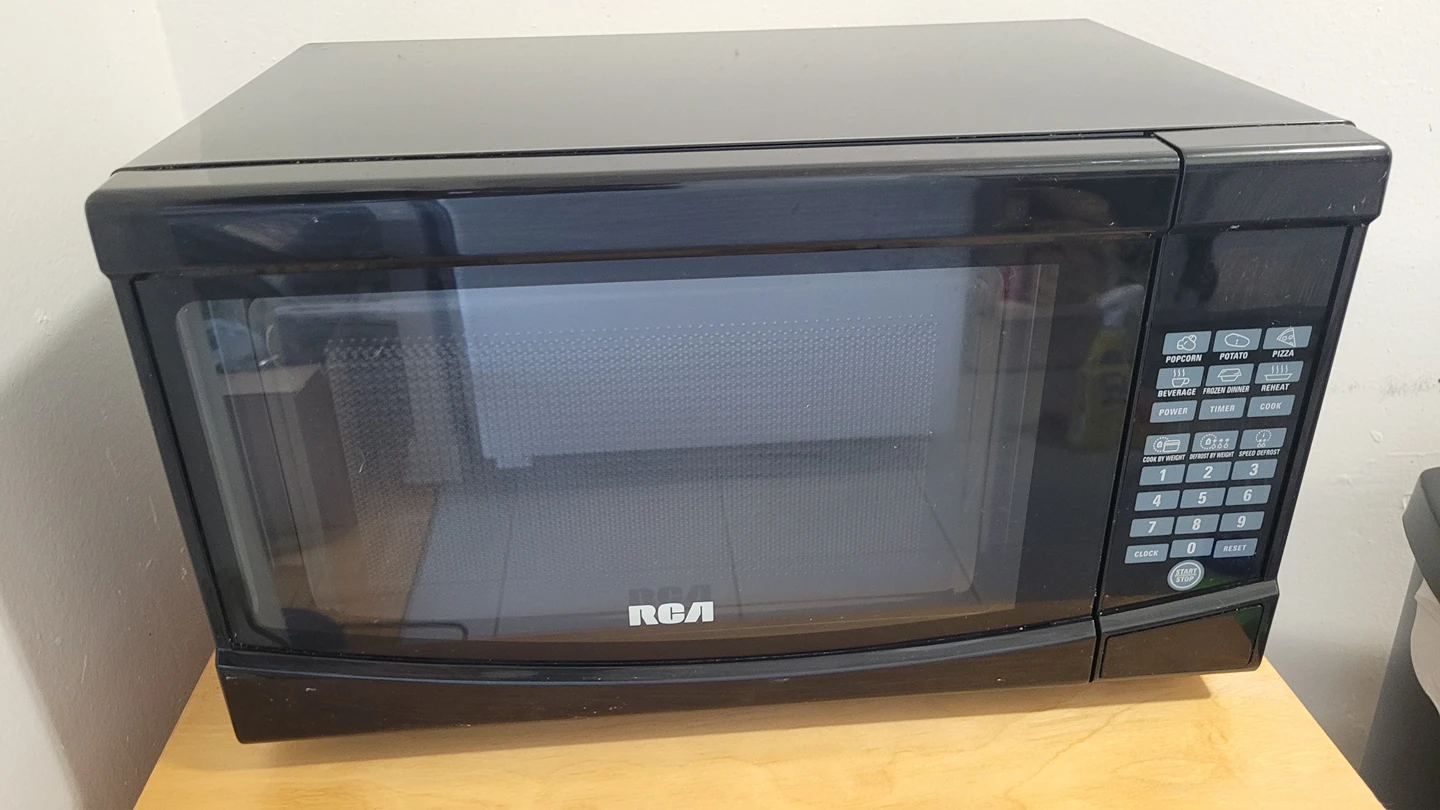 RCA Microwave thumbnail