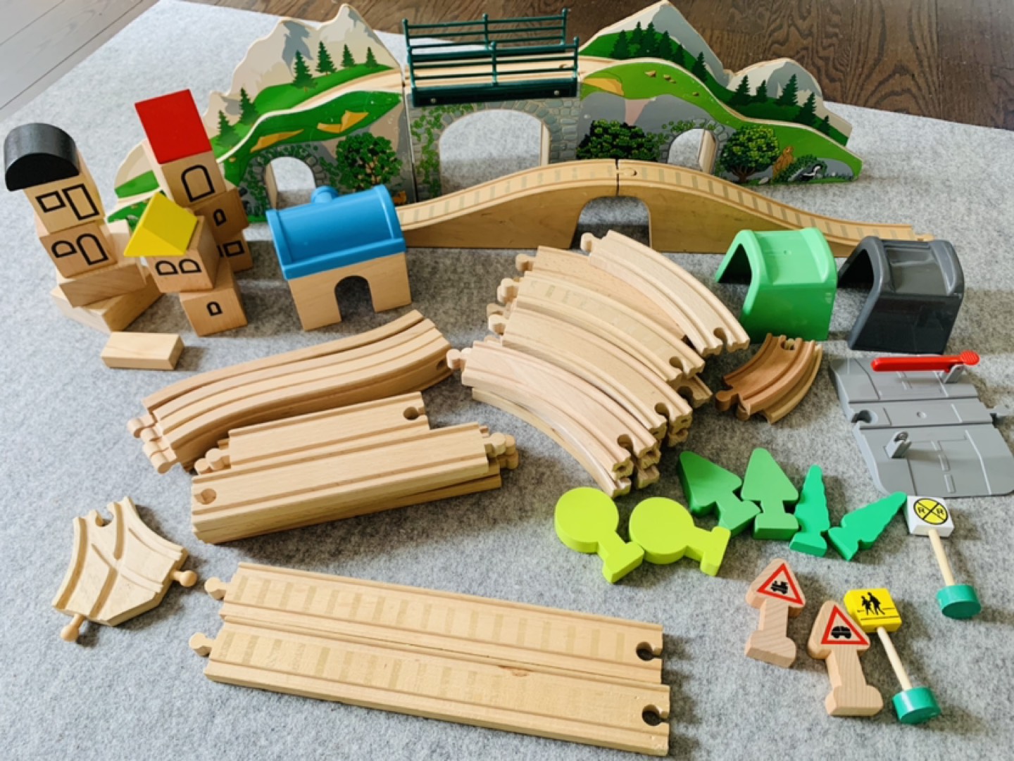 🌎 Wooden Toy Train Set - photo 2