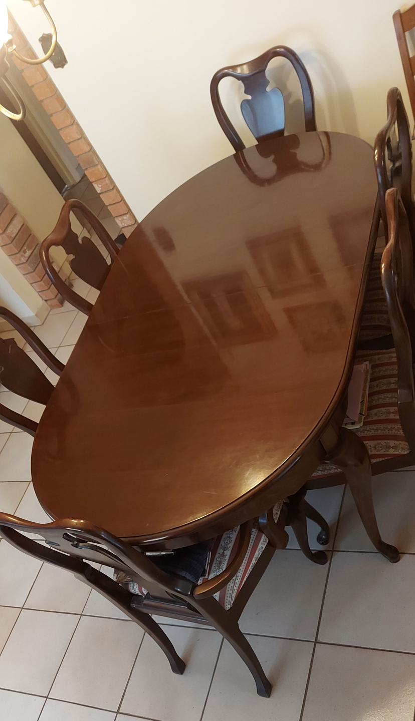 Dining room set thumbnail