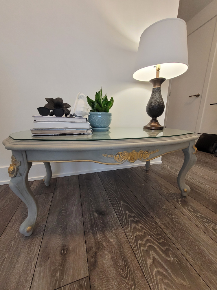 coffee table with glass top image indicator(6)