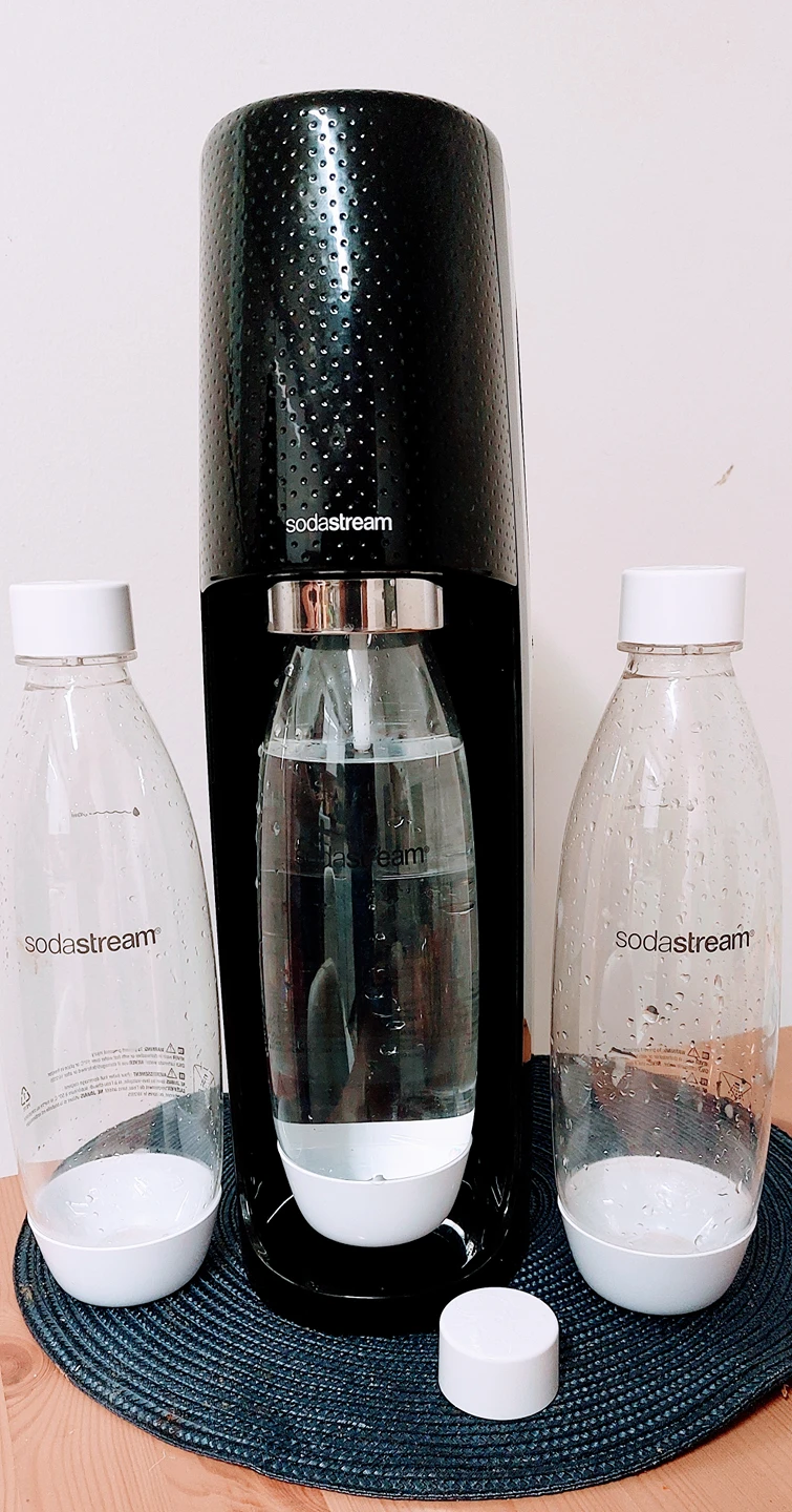 SODASTREAM FIZZI Sparkling Water Maker
